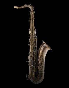 Schagerl-Superior-1VB-Bb-Tenor-Saxophone-–-Vintage-finish tile